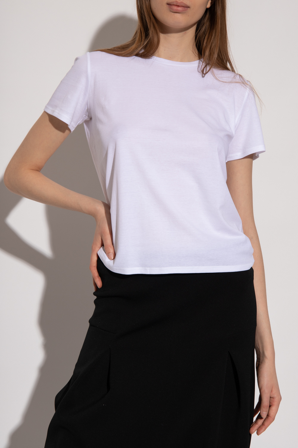 ★関税込★ THE ROW Wesler ホワイト Tシャツ トップス 852F911BLKR_1600x.jpg?v=1744226705